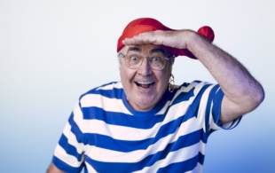 Danny Baker: Aye Aye! Ahoy Hoy!